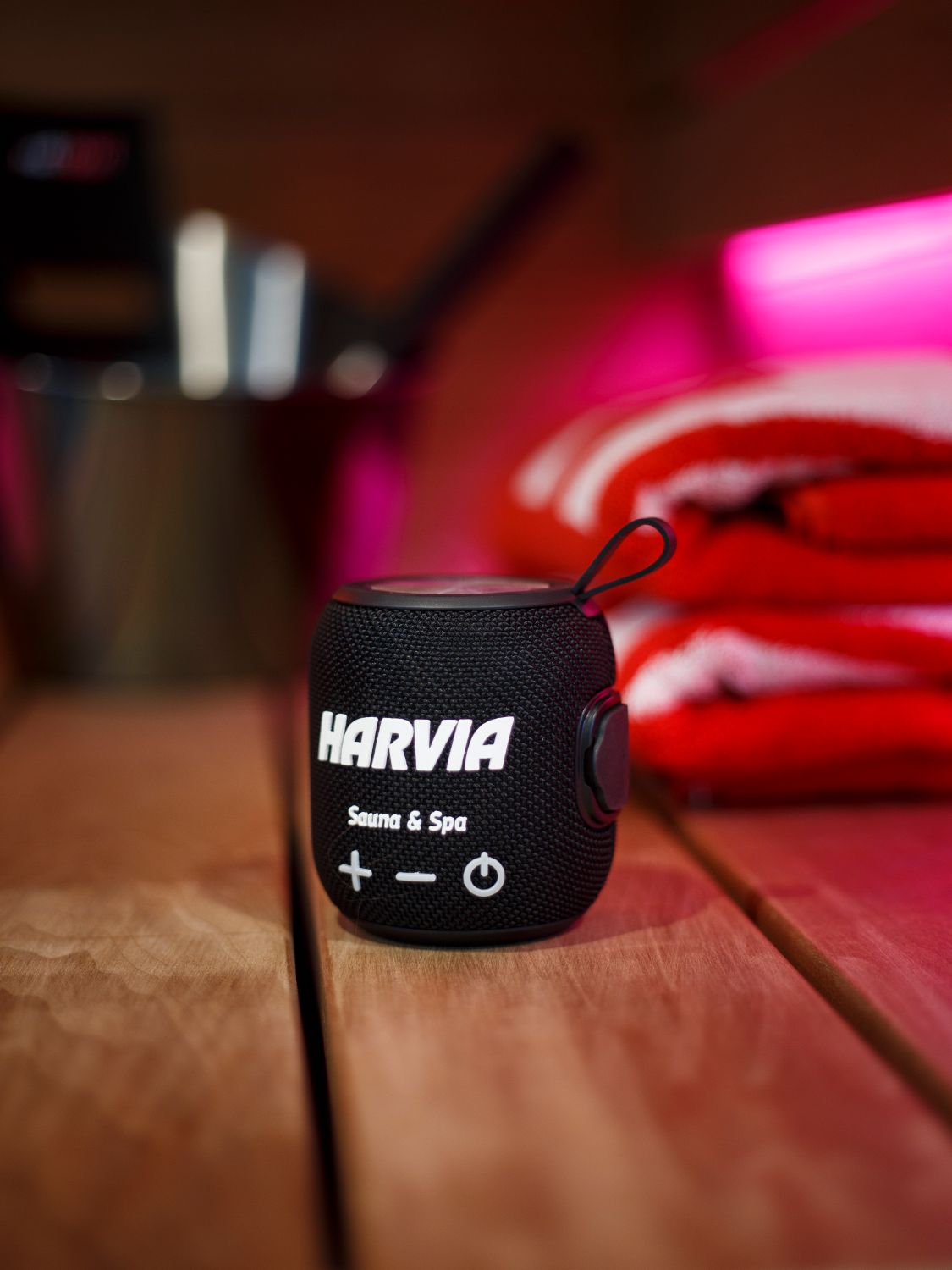 Water-resistant sauna speaker Harvia black