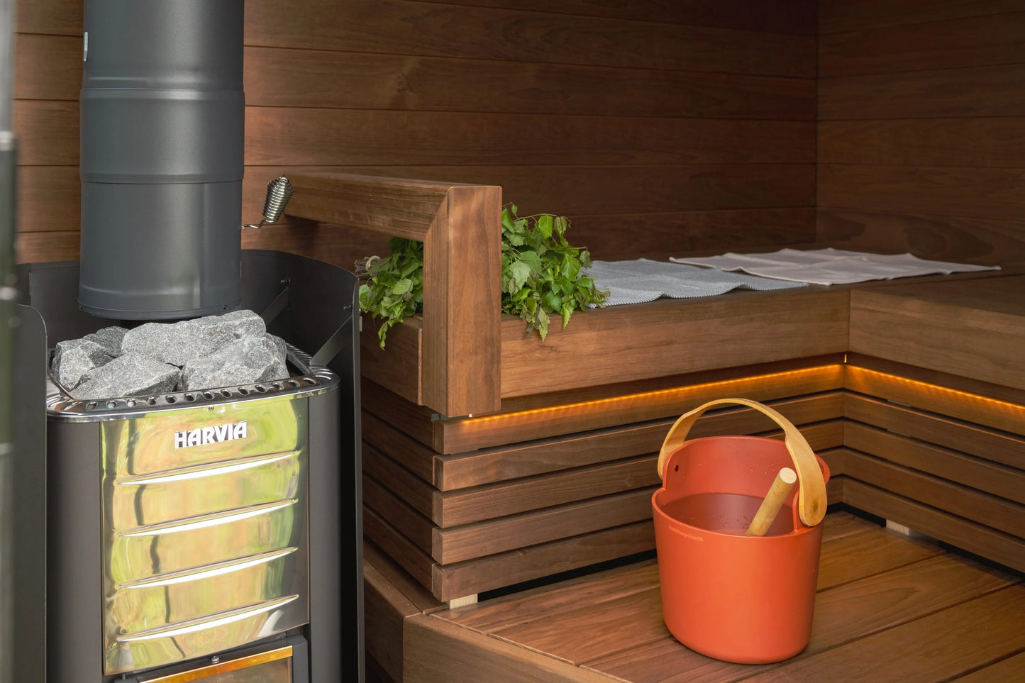 Nordic Misty Outdoor Traditional 2-3 Person Cabin Sauna